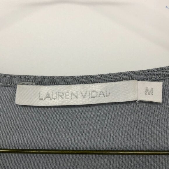 Lauren Vidal blue grey short sleeve viscose Chained V-neck blouse Med - Picture 4 of 14